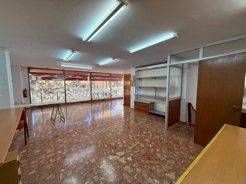 Foto c9db4299-ae6a-49a4-a52c-3f40dda6e947. Locale commerciale in Tavernes de la Valldigna