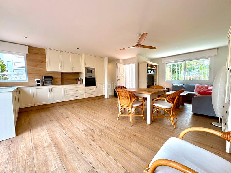 Foto 7a60e2a6-979d-4d0c-a7cd-f8dc8a9bfe2e. Rez-de-chaussée avec parking piscine dans El Palmar - Los Molinos Dénia