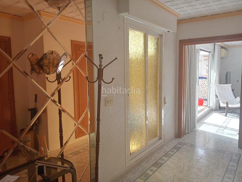 Foto 6ee55ec6-6dfd-4e74-b04e-5feba0cac0e8. Àtic amb aparcament a Colonia Madrid Benidorm