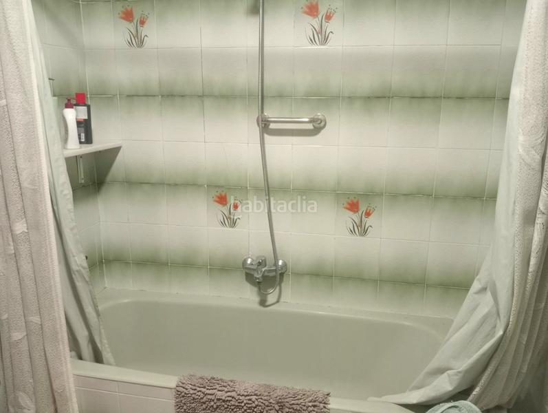 Foto 831fba62-43a5-428d-88f9-0782cf4252e9. Àtic amb aparcament a Colonia Madrid Benidorm