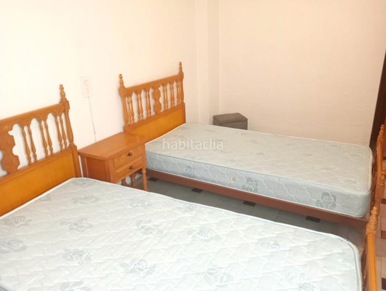 Foto 847b8806-24c0-47ef-a82e-3d6043f66a54. Àtic amb aparcament a Colonia Madrid Benidorm