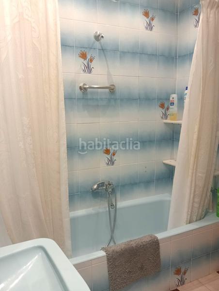 Foto ec1330a4-2b02-497b-be8c-1434e24ad6b6. Àtic amb aparcament a Colonia Madrid Benidorm