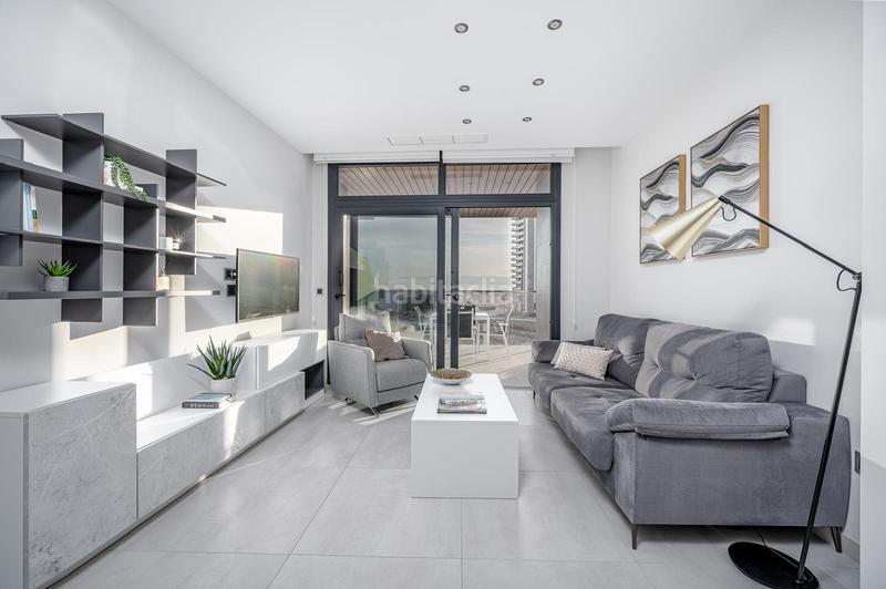 Foto 036144ca-b5d6-4cf0-bf24-50a2562233f0. Appartement avec parking piscine dans Playa Poniente Benidorm