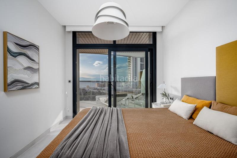 Foto f9673456-3127-4a4d-a206-002eafd88174. Appartement avec parking piscine dans Playa Poniente Benidorm