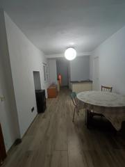 Mas à Albalate de Zorita. Casa rustica reformada con cueva