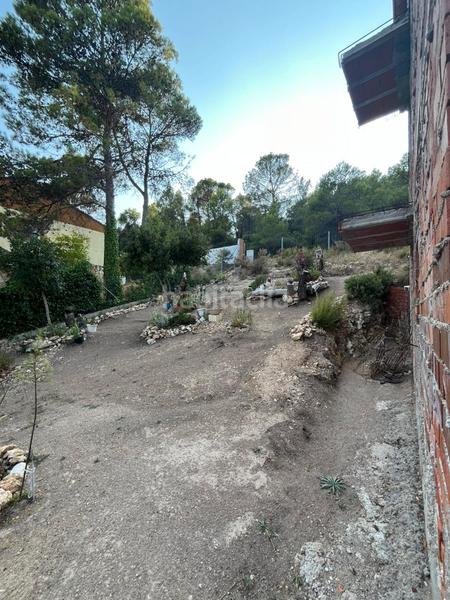 Foto c05ed84b-e077-4e91-8500-2aced32993cb. Xalet amb xemeneia aparcament piscina a Albalate de Zorita