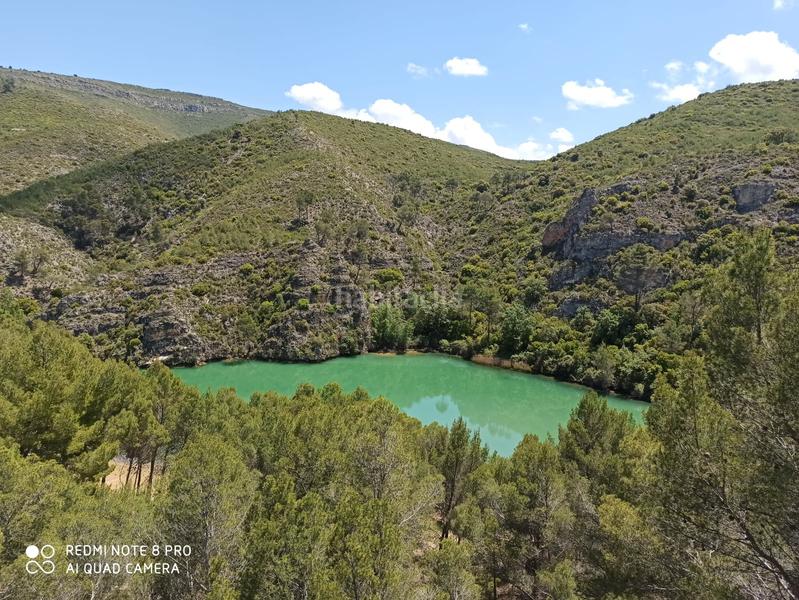 Foto e71f5612-273e-4b58-85b6-7e566465400d. Xalet amb xemeneia aparcament piscina a Albalate de Zorita
