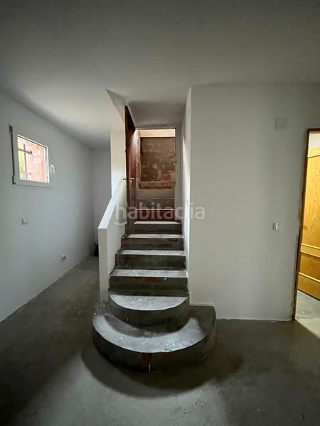 Foto fe15a5b8-b3df-40f1-96b5-ba8d43498b7a. Xalet amb xemeneia aparcament piscina a Albalate de Zorita