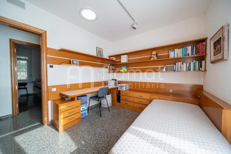 Foto 1c9492f1-bcf8-43a0-9160-13bfda0ded31. Maison avec piscine dans Castellarnau Sabadell