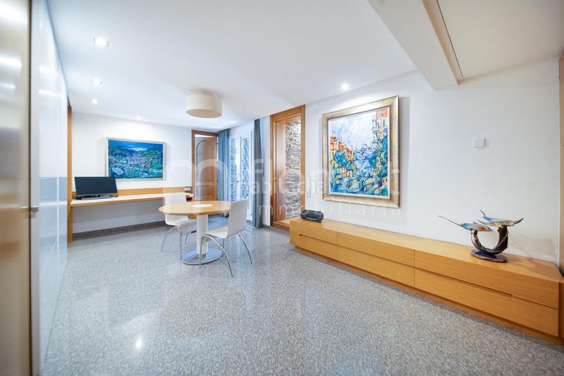 Foto 437dcbb6-aa7e-4e49-9e83-bdcbda4f8510. Maison avec piscine dans Castellarnau Sabadell