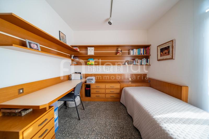 Foto 60277573-bbdd-4d95-8af5-b9a7609657b5. Maison avec piscine dans Castellarnau Sabadell