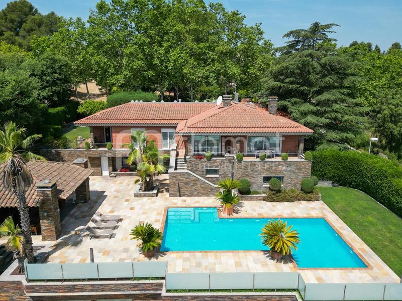 Foto 6d6e49c0-5bde-4527-8570-64b89832e939. Maison avec piscine dans Castellarnau Sabadell