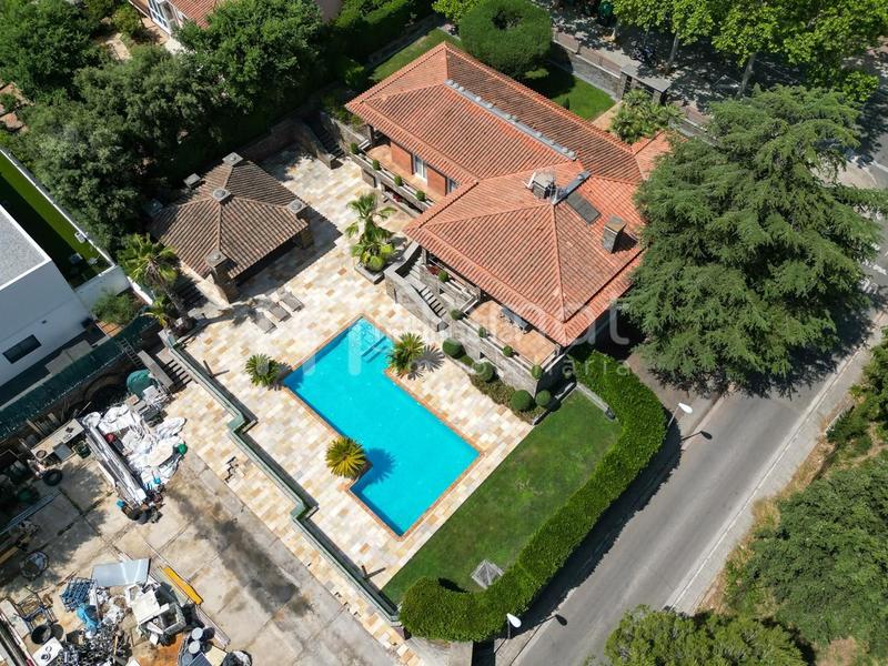 Foto 747e95d5-8fee-4483-8e39-db9593e0a37b. Maison avec piscine dans Castellarnau Sabadell