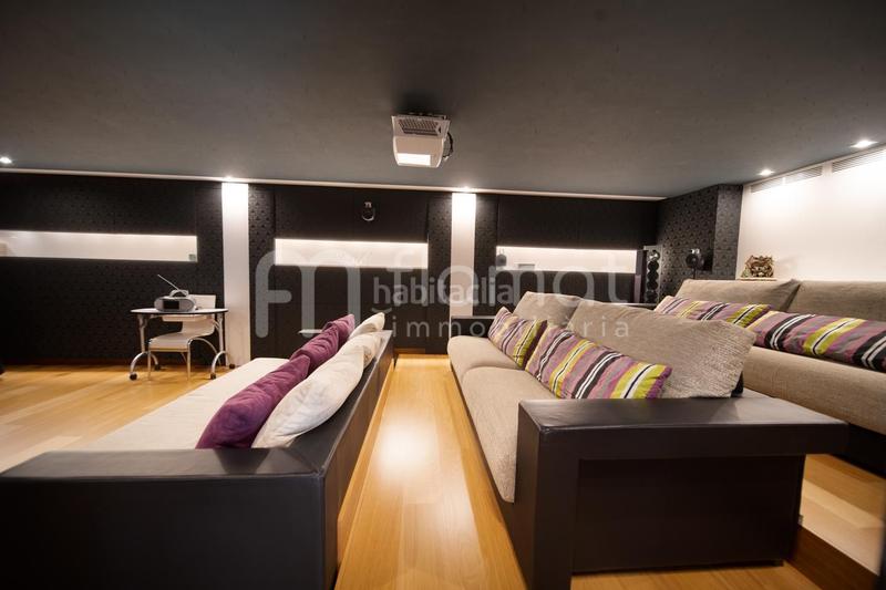 Foto a04b6377-adb3-41a3-806c-442ef251fcd5. Maison avec piscine dans Castellarnau Sabadell