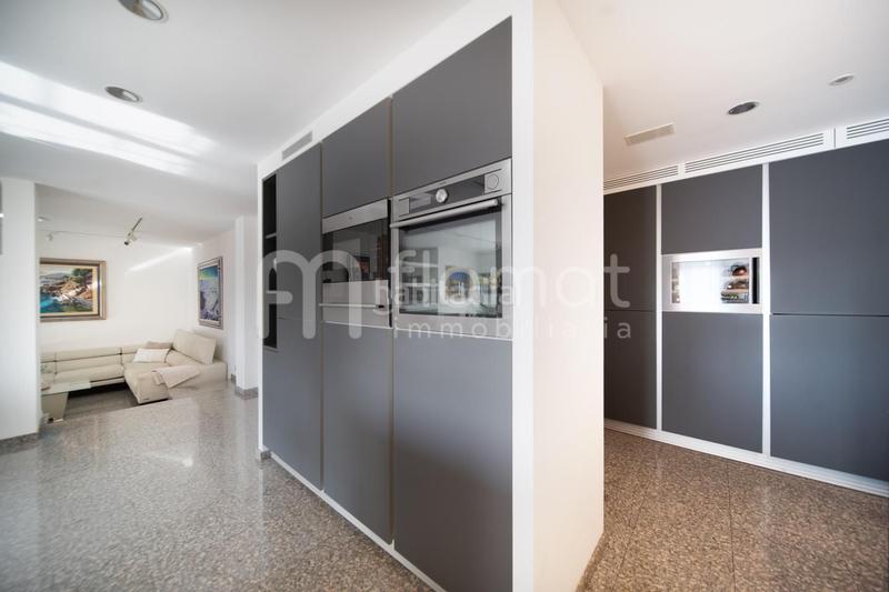 Foto c44bc72e-ead3-484f-8eca-9cef92d29b5e. Maison avec piscine dans Castellarnau Sabadell