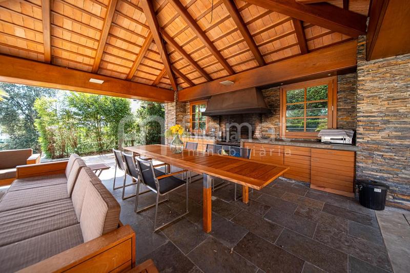 Foto cd6eb3f4-f957-4588-8d44-0f28d1f7327e. Maison avec piscine dans Castellarnau Sabadell