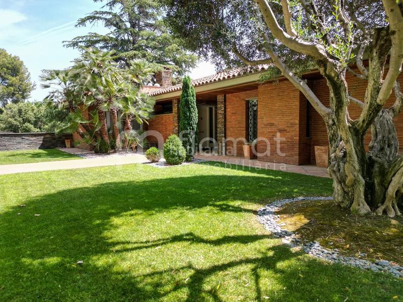 Foto fb2349a4-0087-4304-9a64-f8c80e02ab79. Maison avec piscine dans Castellarnau Sabadell