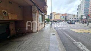 Parking coche  Carrer francesc layret