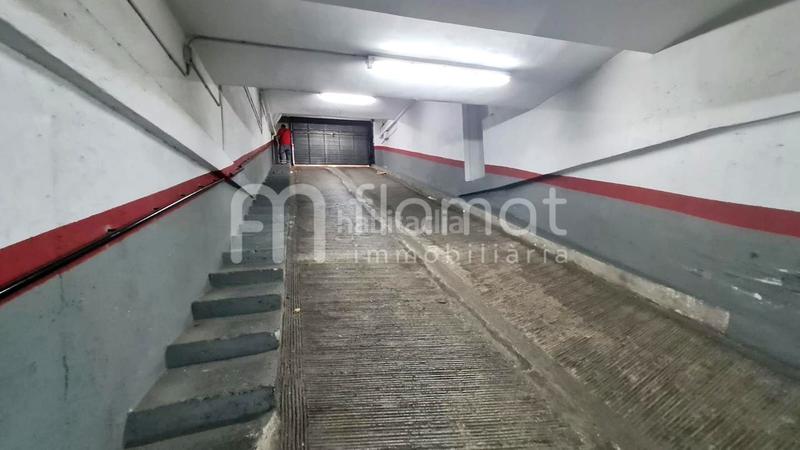 Foto 823f777e-03f3-463c-a06c-f7c403490132. Parking voiture dans Creu Alta Sabadell