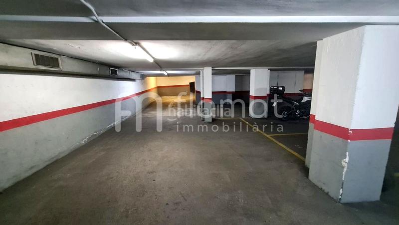 Foto ac998700-000f-44f1-ac3f-b23c7f164847. Posto auto in Creu Alta Sabadell