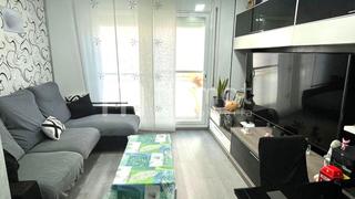 Pis  Carrer d'albinyana. Luminoso piso de 2 habitaciones en finca de 2006 , terrassa