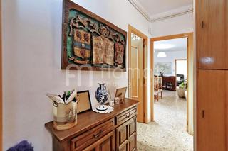 Ground floor  Carrer de valència
