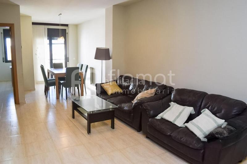 Foto 7f48e9b2-9b0d-410c-86e5-fb015374b2e9. Zweistöckige wohnung mit parking in Vallfogona de Balaguer