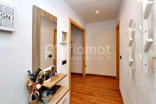 Etagenwohnung  De la concòrdia