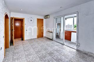 Flat  Passatge progrés