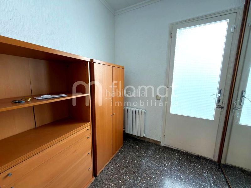 Foto 3aa1da2c-f0aa-4f9b-923d-1e4778e9dd42. Casa amb aparcament a Concòrdia Sabadell