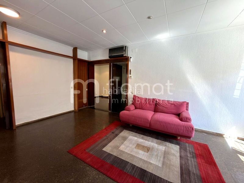 Foto 7ee2c863-bda5-4240-b5a9-273390ae1376. Casa amb aparcament a Concòrdia Sabadell