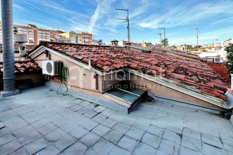 Foto ec12d3e7-b47c-4a9b-abd5-f9439aaf50b1. Maison avec parking dans Concòrdia Sabadell