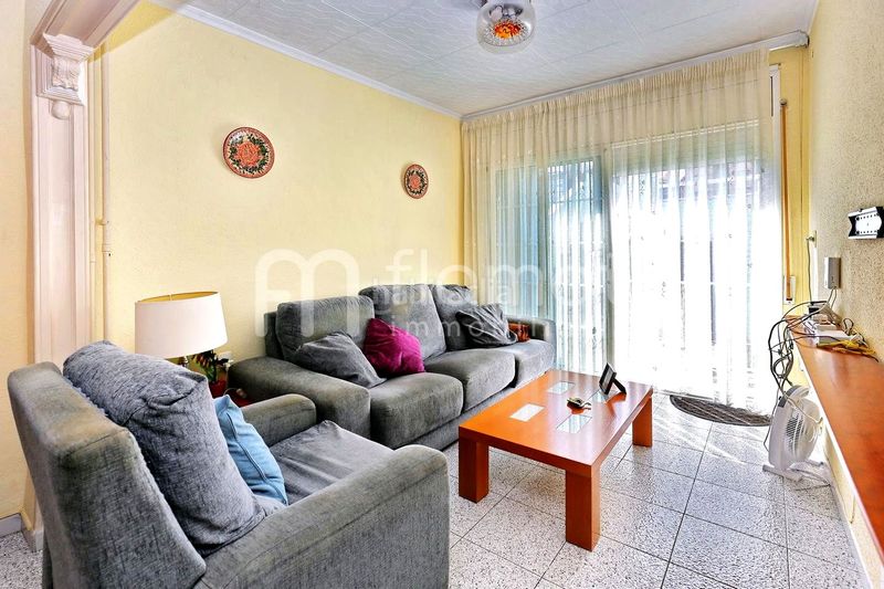 Foto a9a471d4-8e63-4254-b89c-6e36102ba69a. Maison avec parking dans Concòrdia Sabadell