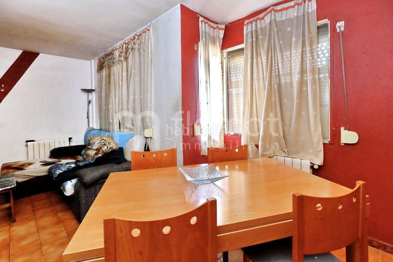 Foto b60c61a6-cdbc-4c78-b7d3-0c2db6d716d7. Piso en Can Deu Sabadell