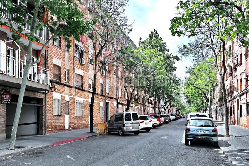 Foto 60939ee8-b805-4911-bc57-38baa62d49c7. Flat with heating in Ca n'Oriac Sabadell