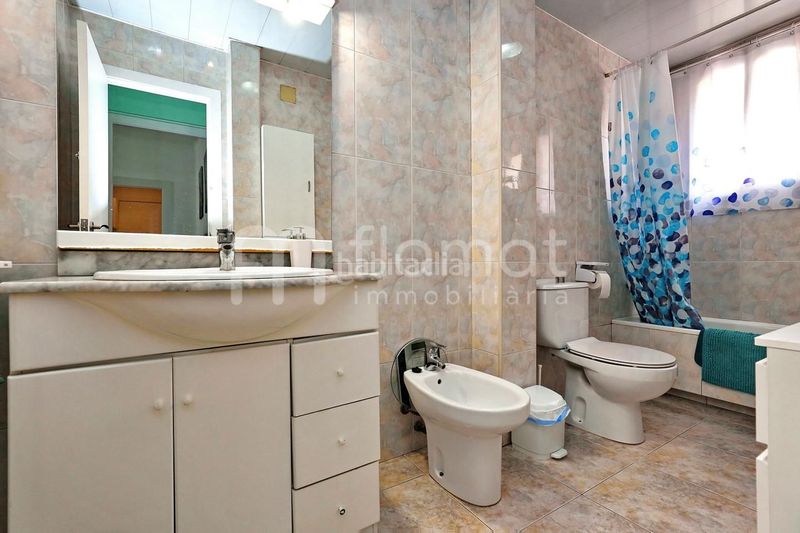 Foto bdefcde0-480f-46df-9ddf-04add10b0f6f. Piso en Creu Alta Sabadell