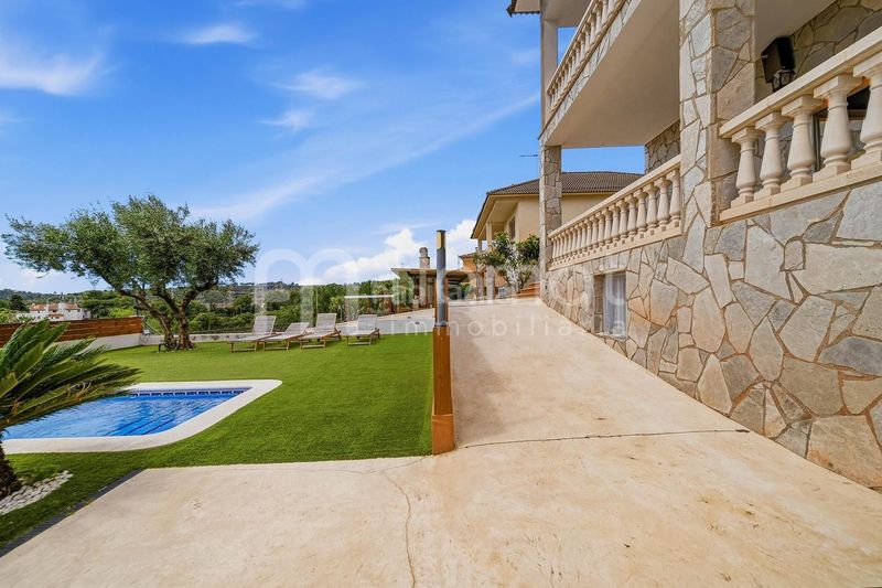 Foto e7aa418f-fafd-4b27-973c-c7009079c3f1. Casa en Sentmenat