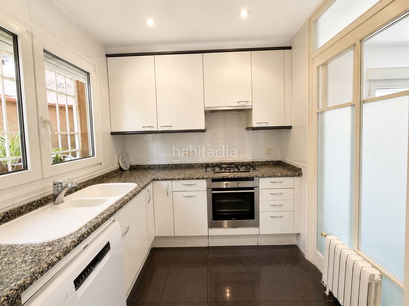 Foto ca139453-6854-4fea-936d-22b03f811654. Casa a Concòrdia Sabadell