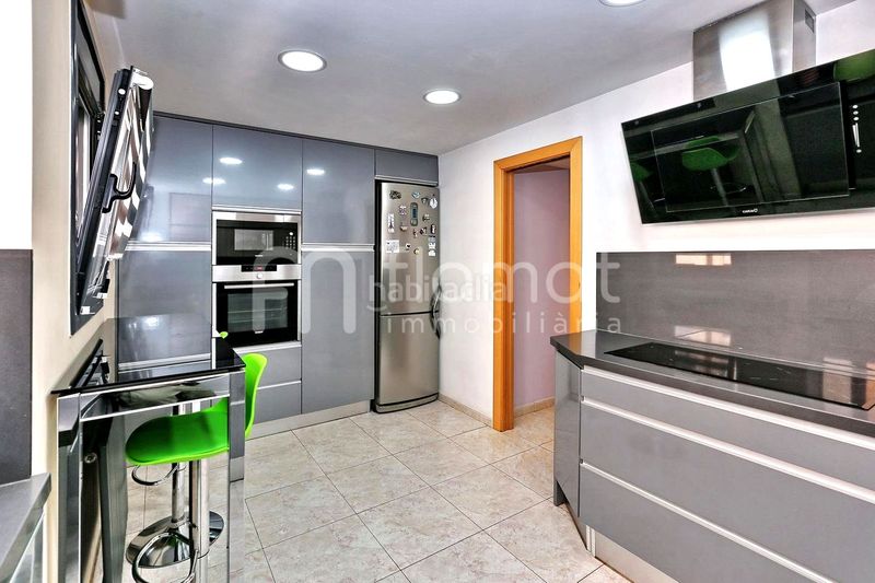 Foto b708eefb-e3ed-4039-a513-b46bf645b37c. Pis a La Roureda Sabadell
