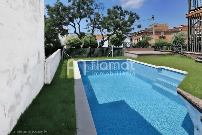 Foto 9d3b030b-bef2-440c-bab0-b828f7bed87a. Casa a avinguda antoni gaudí 86 a Centre Sant Quirze del Vallès