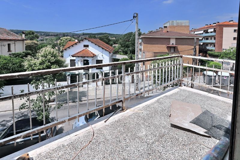 Foto b2d4528c-5661-4abf-b2f9-8db0baecc552. Casa a avinguda antoni gaudí 86 a Centre Sant Quirze del Vallès