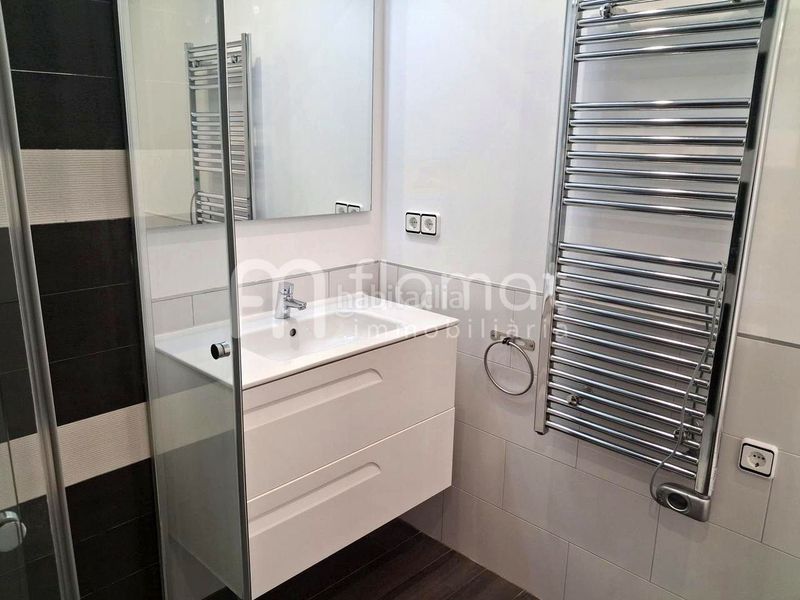 Foto 6bbeed79-918d-4540-b9cf-0538e7fb7531. Pis a Creu Alta Sabadell