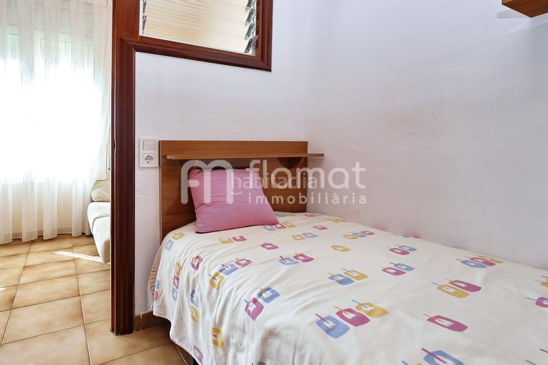 Foto f139df72-de70-4393-83bc-6d61175d0a63. Flat in Les Termes Sabadell