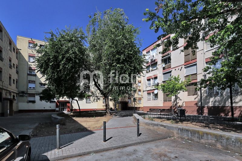 Foto fd9e03b1-41ca-4319-8503-802baa98bbe9. Flat in Les Termes Sabadell