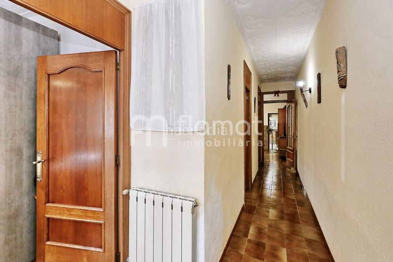 Foto 0686399a-ac10-4faf-bb0a-bcc3ae3b9271. Casa en Col·legis Nous Mollet del Vallès