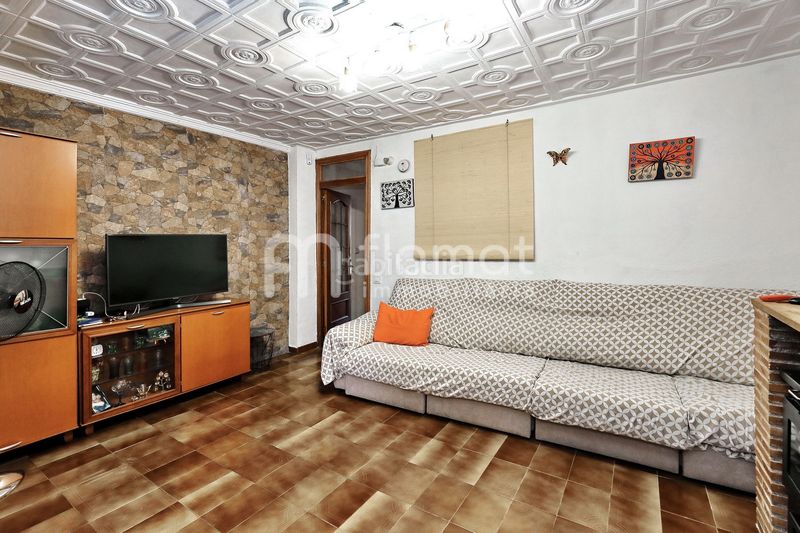 Foto e9a22c2d-8d8a-45d6-8030-9ab3c0e80a8d. Casa en Col·legis Nous Mollet del Vallès
