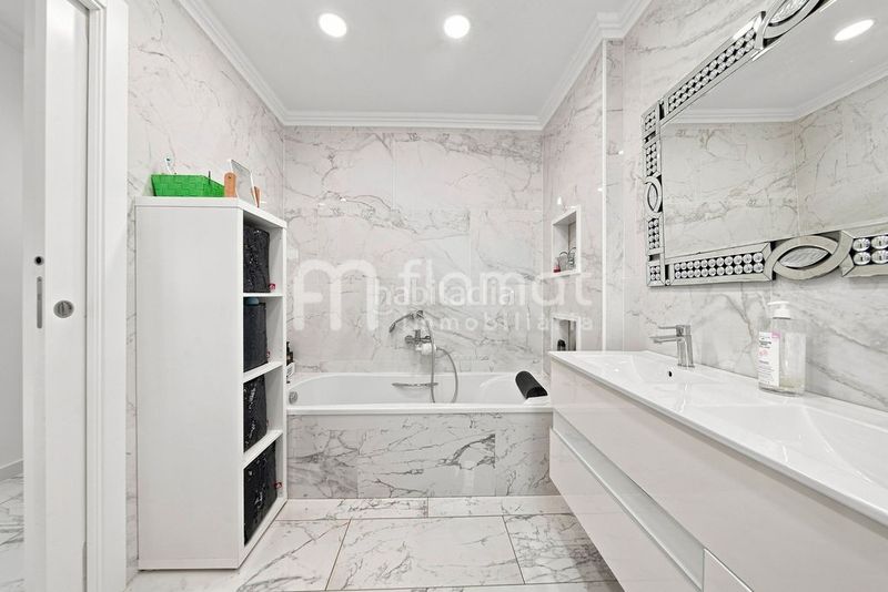 Foto bb4411d8-f7be-4654-88a0-be027e135f52. Casa en Can Parellada Terrassa
