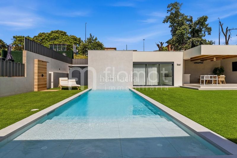 Foto 1b22bce7-dd4f-4a74-aae4-cd759e03e0c3. Casa amb aparcament piscina a Palau-solità i Plegamans