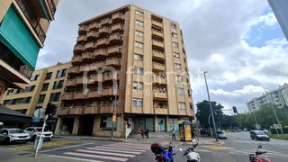Aparcament cotxe a Carrer Francesc Layret