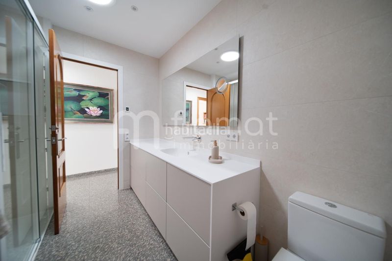 Foto 49b9f108-6f13-4d41-ba8e-4feb623086d1. Casa a Castellarnau Sabadell